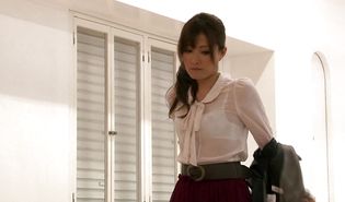 Delectable girlfriend Rin Ninomiya rides thick ramrod like a pro
